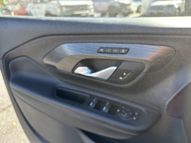 Used 2021 GMC Terrain SLT AWD/4WD image 32