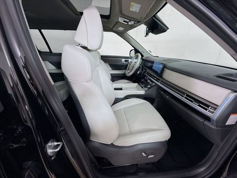 Used 2024 Hyundai Santa Fe Limited AWD/4WD image 39