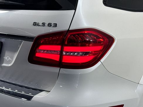 Used 2019 Mercedes-Benz GLS 63 AMG 4MATIC image 34