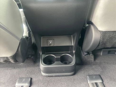 Certified 2025 Toyota Sienna XLE w/ XLE Plus Package image 22