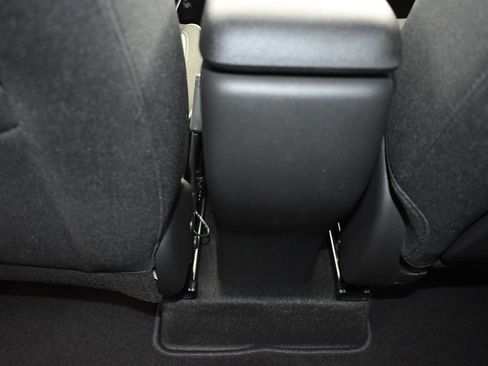 New 2025 Chevrolet TrailBlazer LS w/ LS Convenience Package FWD image 17