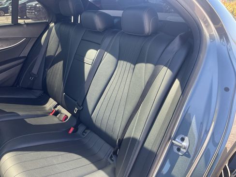 Used 2019 Mercedes-Benz E 300 w/ Premium 1 Package image 20