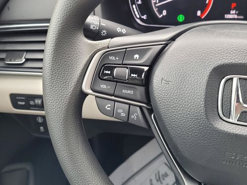 Used 2020 Honda Accord LX image 14