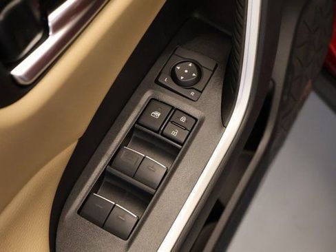 New 2025 Toyota RAV4 XLE Premium image 9