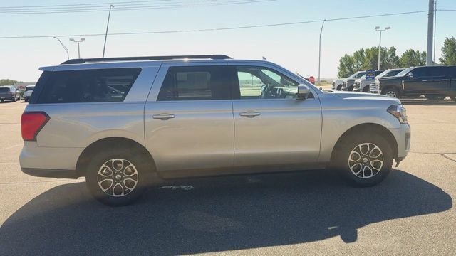 Used 2023 Ford Expedition Max XLT AWD/4WD image 9