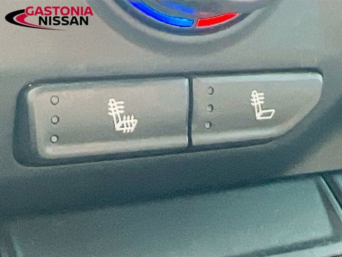 Used 2021 Chevrolet Silverado 1500 RST image 27