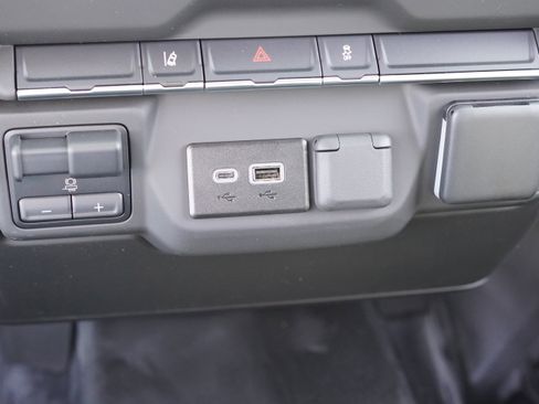 New 2025 GMC Sierra 3500 Pro w/ Convenience Package image 25