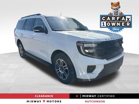 Used 2025 Ford Expedition Active AWD/4WD image 1