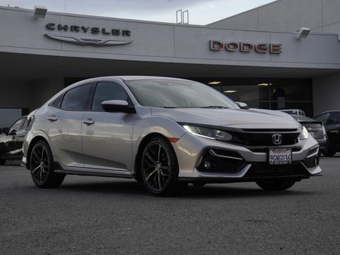 Used 2021 Honda Civic Sport image 2