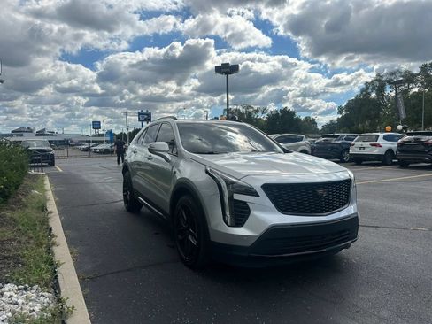 Used 2019 Cadillac XT4 Sport AWD/4WD image 3