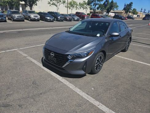 Used 2024 Nissan Sentra SV FWD image 1