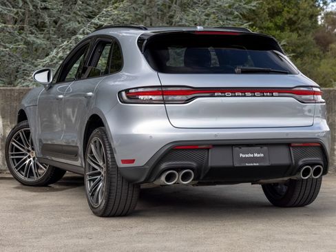 Certified 2026 Porsche Macan AWD/4WD image 3