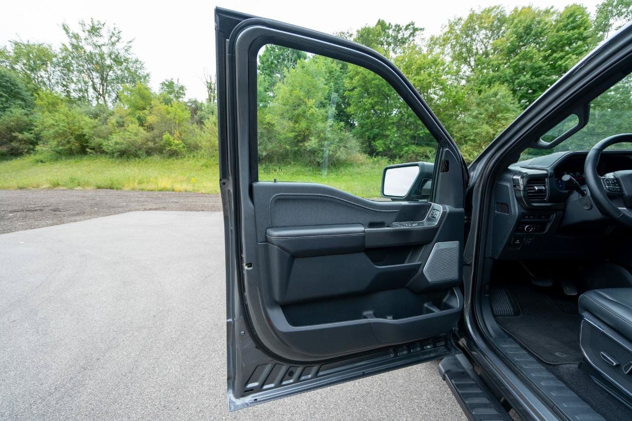 Used 2024 Ford F150 Lariat w/ Equipment Group 502A High AWD/4WD image 12