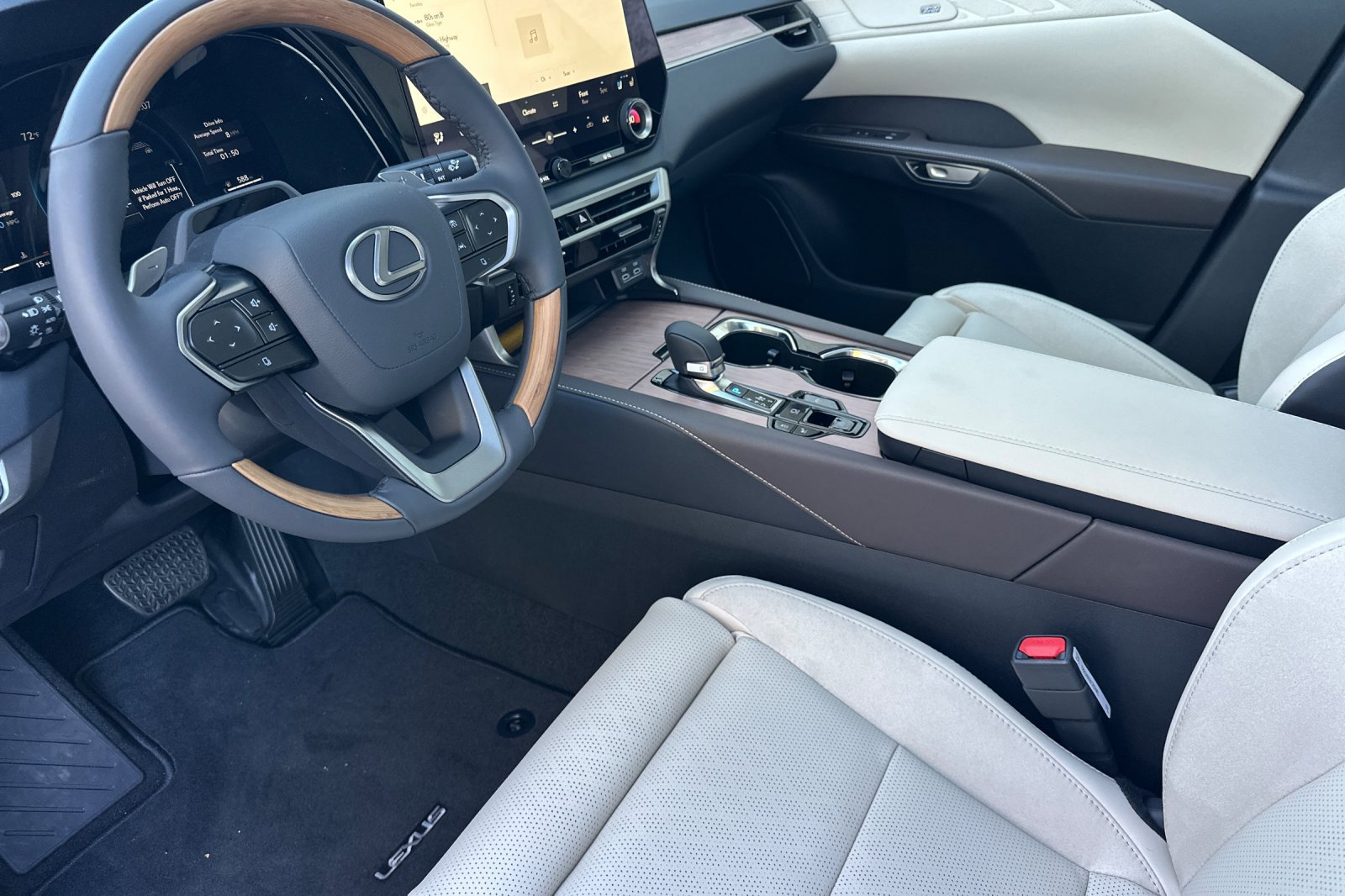 New 2026 Lexus RX 350 w/ Convenience Package AWD/4WD image 7