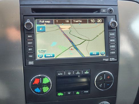 Used 2009 GMC Yukon SLT image 16