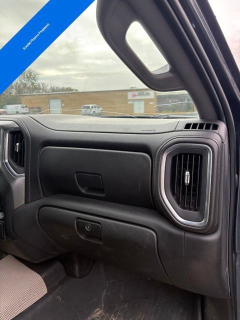 Used 2020 Chevrolet Silverado 1500 RST AWD/4WD image 35