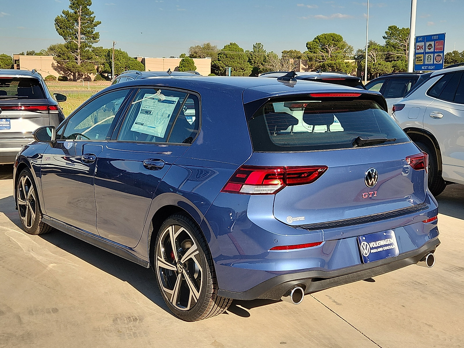 New 2026 Volkswagen GTI SE FWD image 4