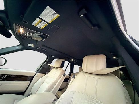 Used 2021 Land Rover Range Rover Westminster Edition image 28