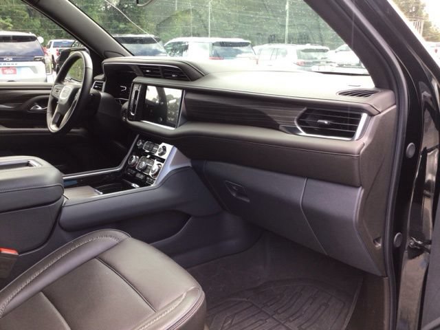 Used 2024 GMC Yukon Denali w/ LPO, Floor Liner Package AWD/4WD image 27