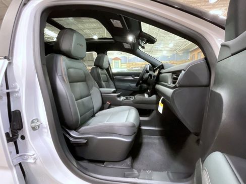 New 2026 GMC Terrain AT4 w/ Technology Package II image 15