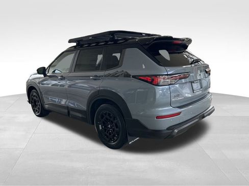 New 2026 Mitsubishi Outlander Trail Edition image 4