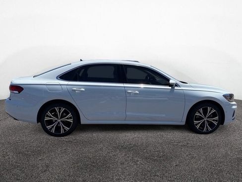 Used 2020 Volkswagen Passat 2.0T SEL FWD image 6