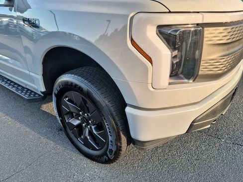 Used 2024 Ford F150 Lightning XLT AWD/4WD image 8