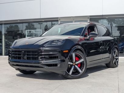 New 2025 Porsche Cayenne S