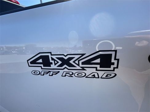 Used 2022 Nissan Frontier S image 34