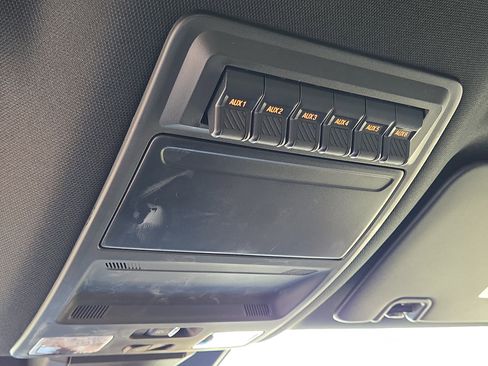 New 2025 Ford Ranger Raptor image 32