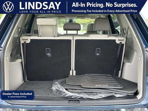 Used 2018 Volkswagen Atlas SEL AWD/4WD image 17