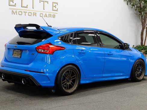 Used 2017 Ford Focus RS image 11