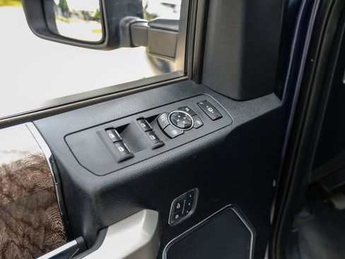 Used 2017 Ford F250 Lariat AWD/4WD image 45