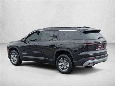 New 2026 Chevrolet Traverse LT image 7