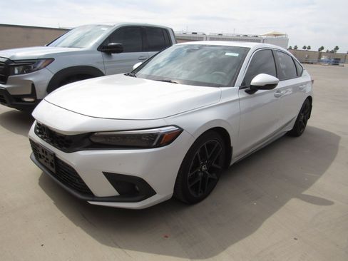 Used 2024 Honda Civic Sport Touring image 1