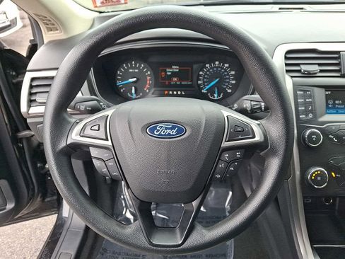 Used 2019 Ford Fusion S FWD image 19