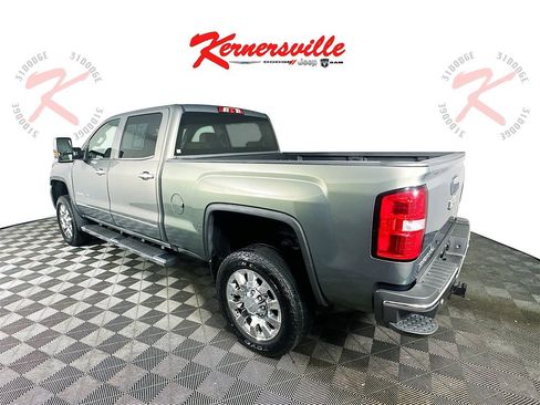 Used 2018 GMC Sierra 2500 Denali w/ Duramax Plus Package image 5