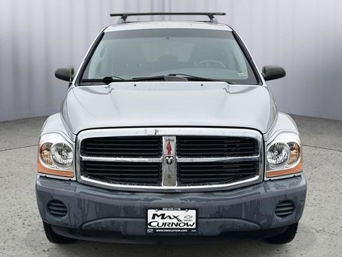 Used 2005 Dodge Durango SXT image 8