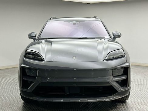 Used 2025 Porsche Macan Turbo Electric AWD/4WD image 16