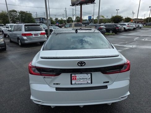 Used 2025 Toyota Camry XSE image 6