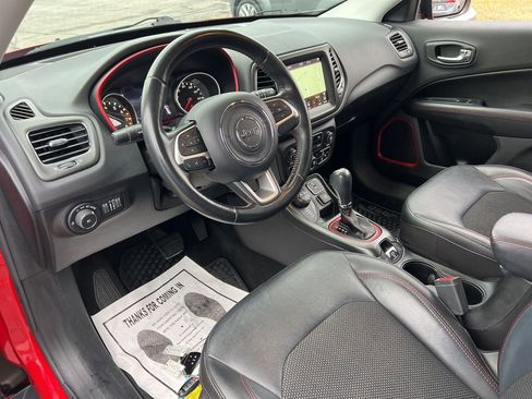 Used 2019 Jeep Compass Trailhawk w/ Popular Equipment Group image 16