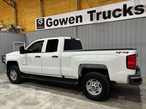 Used 2018 Chevrolet Silverado 2500 W/T w/ Snow Plow Prep Package AWD/4WD image 5