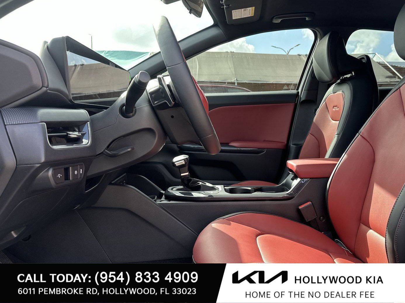 New 2026 Kia K4 GT-Line Turbo w/ GT-Line Premium Package FWD image 16