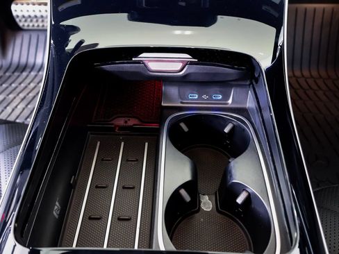 Used 2025 Mercedes-Benz S 580 4MATIC Sedan image 19