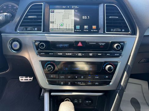 Used 2015 Hyundai Sonata Limited 2.0T FWD image 18