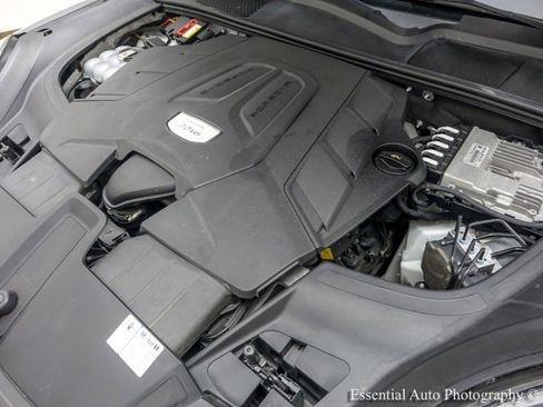 Used 2019 Porsche Cayenne AWD/4WD image 35