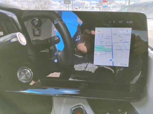 Used 2024 Chevrolet Corvette Stingray Preferred Cpe w/ Z51 Performance Package image 6