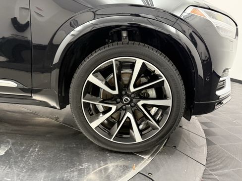 Certified 2023 Volvo XC90 B6 Plus w/ Protection Package Premier AWD/4WD image 9