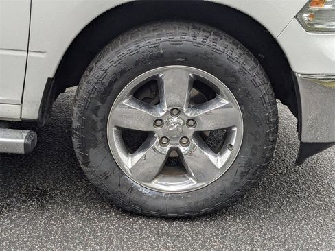 Used 2017 RAM 1500 Big Horn image 12