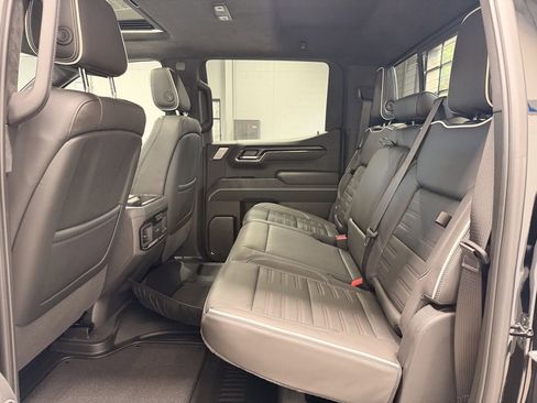 Used 2024 GMC Sierra 1500 AT4X image 21
